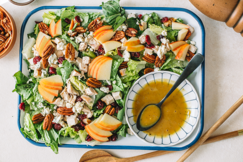 Taylor Farms Pecan, Chicken, Romaine, and Apple Salad