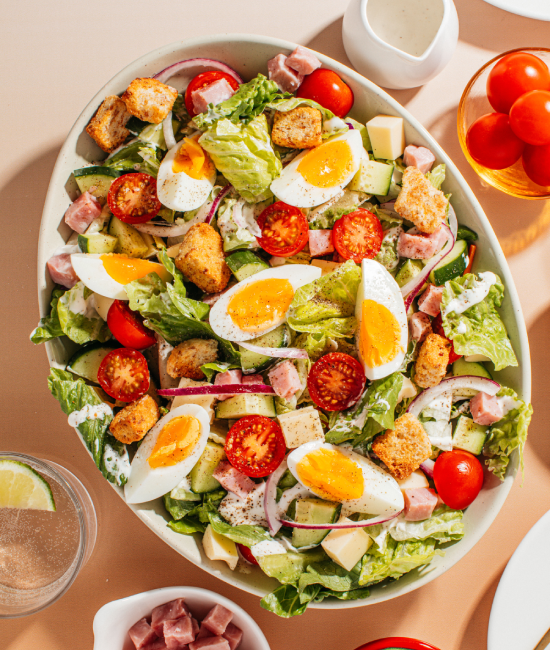 Refreshing light salads for summer meals, perfect for hot days and nights.